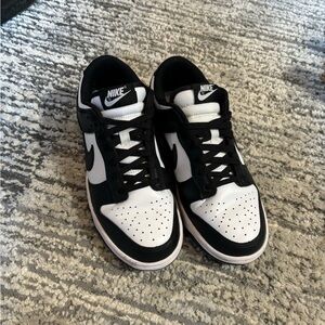 Nike Panda dunks